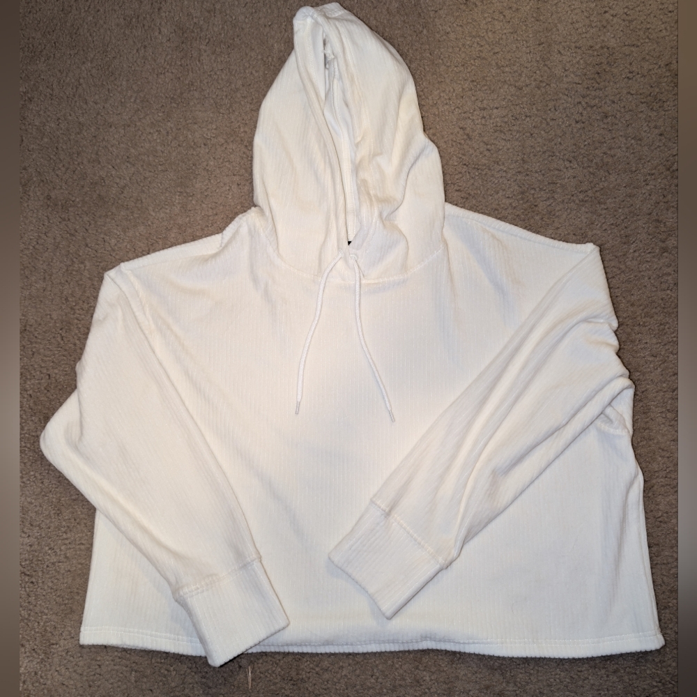 Avia White Hooded Sweater